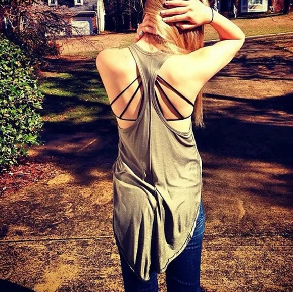 Strappy Back Starburst Bralette - Smokey Lilac - Picture 7 of 8